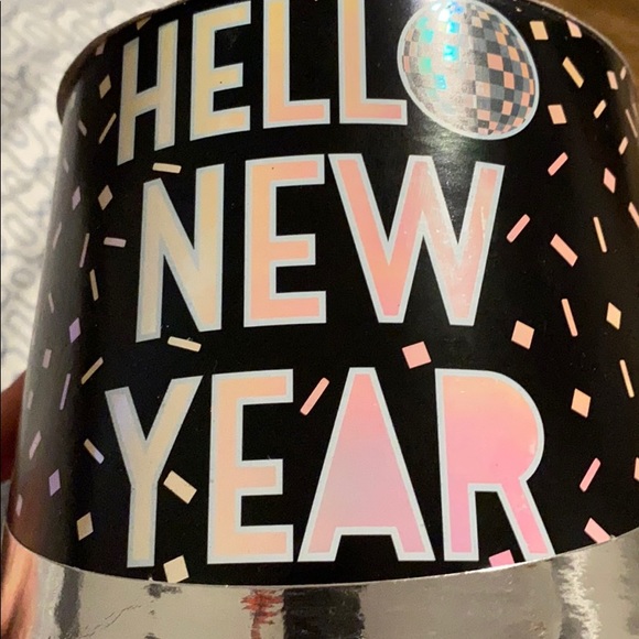 Hello New Years Hat - Picture 8 of 16